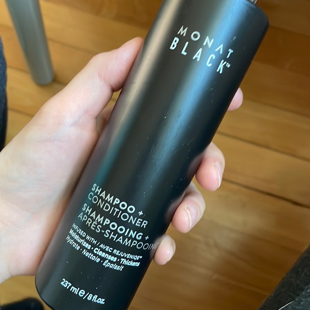 Monat Black Shampoo/Conditioner 2 in 1 🖤
